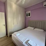 Aura * Sarandë